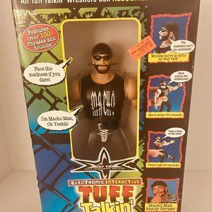 Macho Man Randy Savage WCW Tuff Talkin Wrestlers  Action Figure Toybiz 1999 WWE-